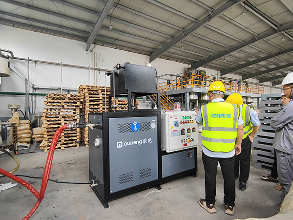 高溫防爆模溫機設計和制造，保障生產安全