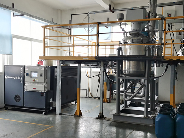 防爆冷熱一體油溫機控溫，保障化工醫藥生產安全