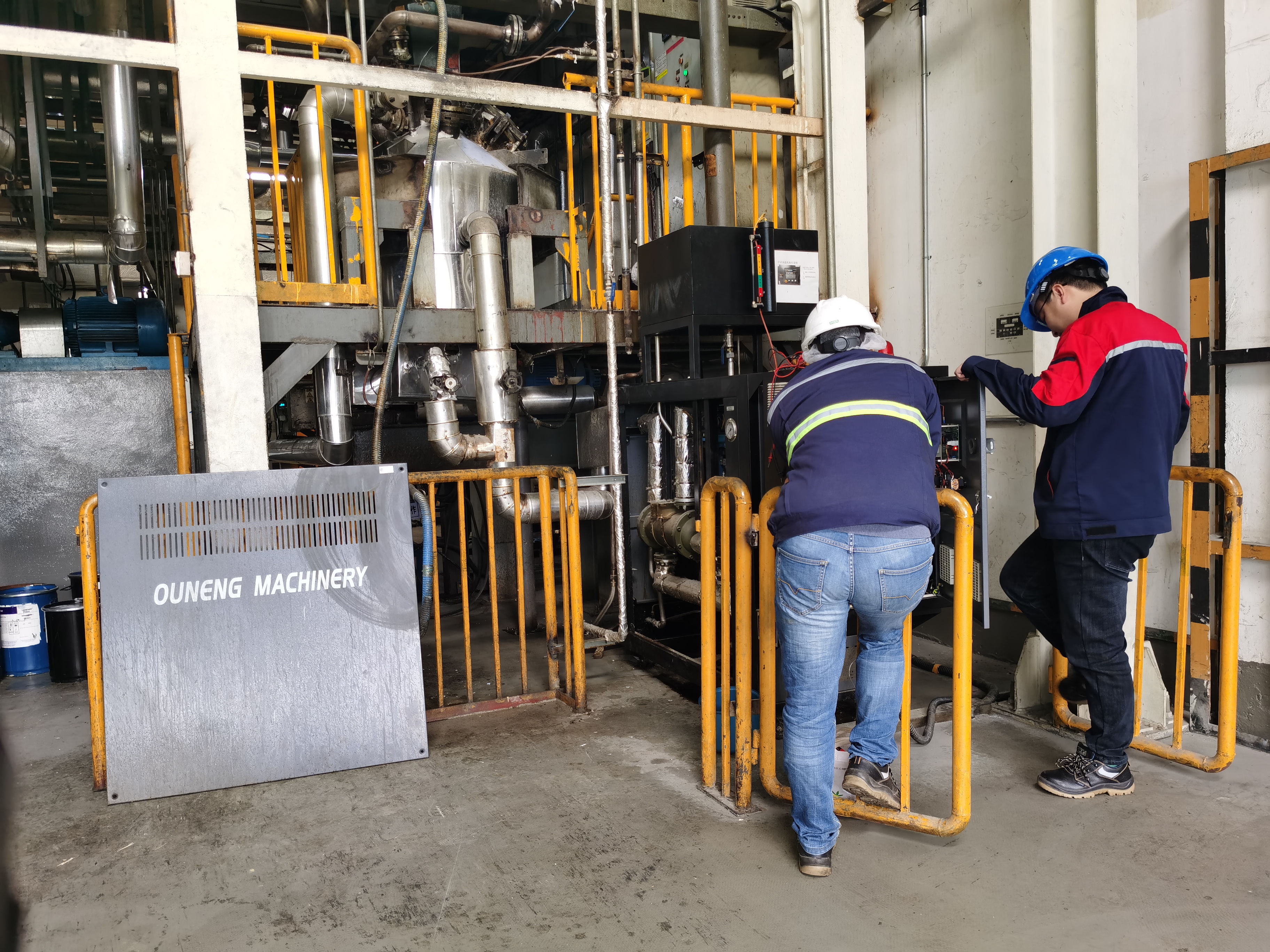 模溫機(jī)使用前先完成這些簡(jiǎn)單的調(diào)試步驟