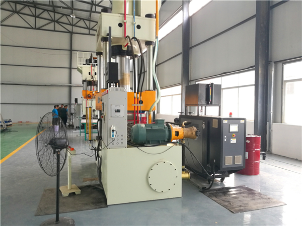 什么是模溫機冷循環？帶你了解間接和直接冷卻的區別