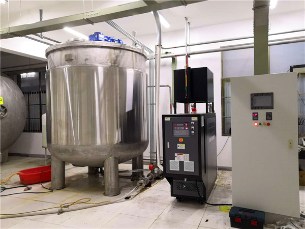 油溫機溫度最高可以達到多少度？「歐能機械」最高400度